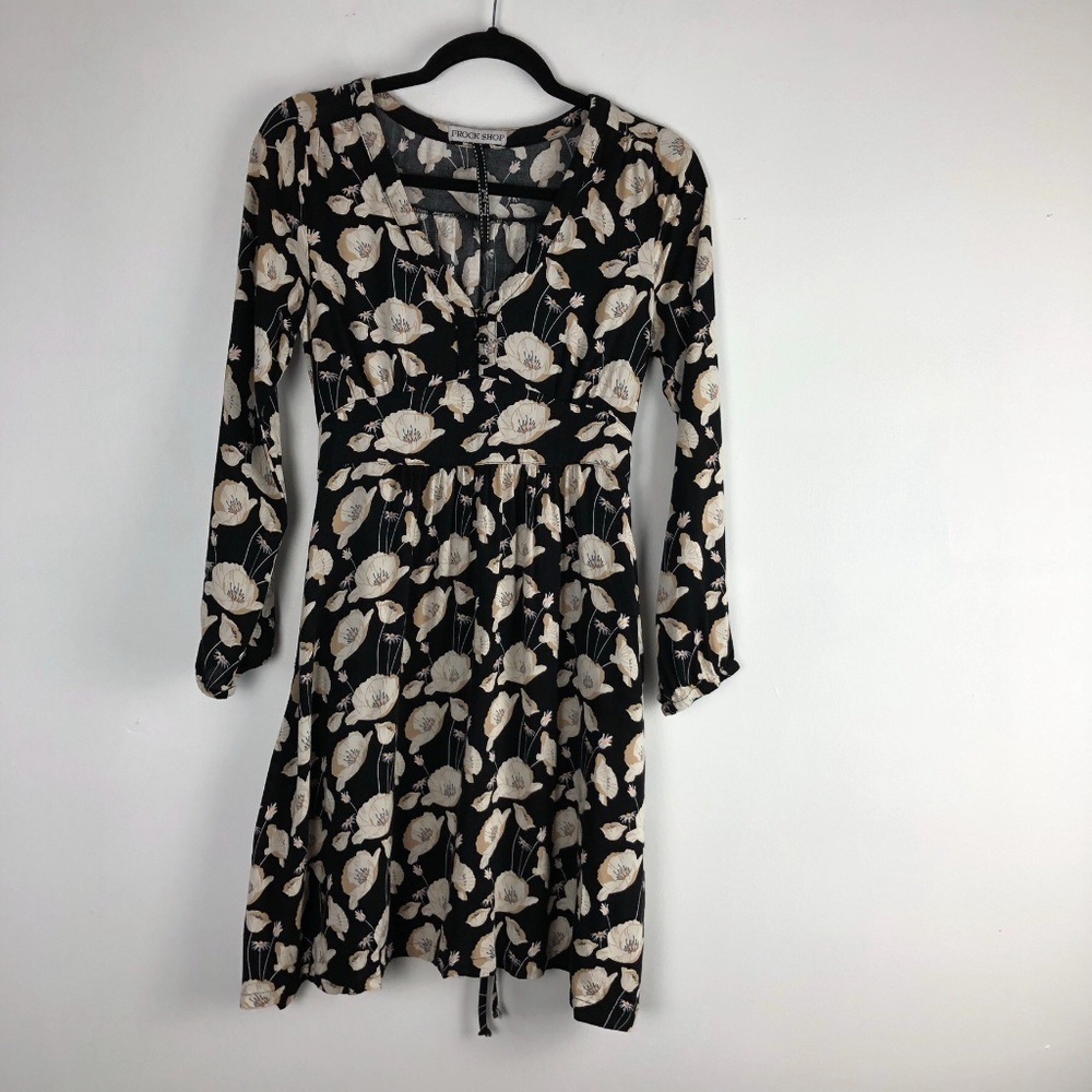 FROCK SHOP V neck long sleeve floral fair dress XS